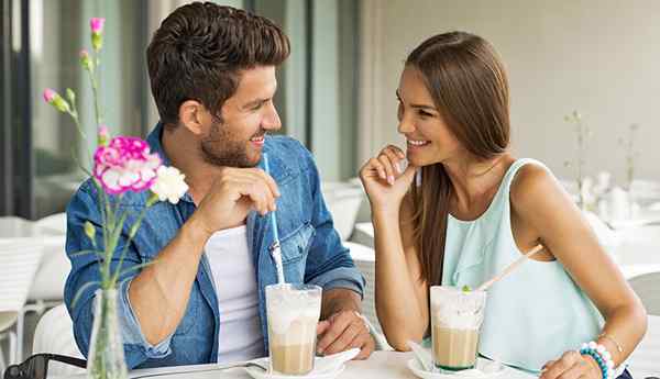 10 süße Dinge, die Sie Ihrem Mann öfter erzählen sollten