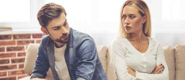 13 signes d'un partenaire émotionnellement indisponible