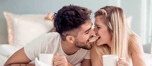 15 patarimų poroms padaryti seksą romantiškesnę ir intymesnę