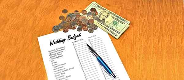 15 patarimų, kaip susituokti dėl biudžeto