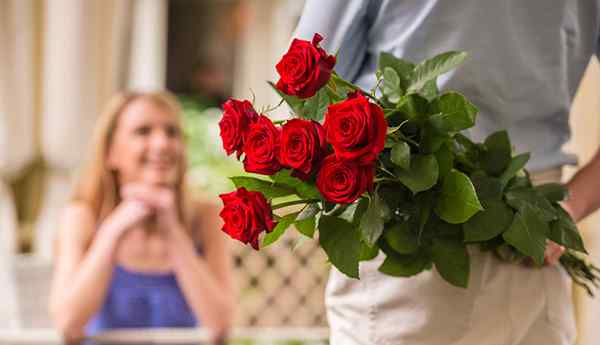 22 fiori romantici che sono preferiti con le donne