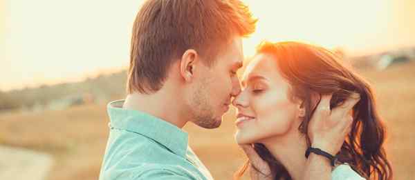 35 hilfreiche Tipps, wie man die Romanze zwischen euch beiden am Leben erhalten kann