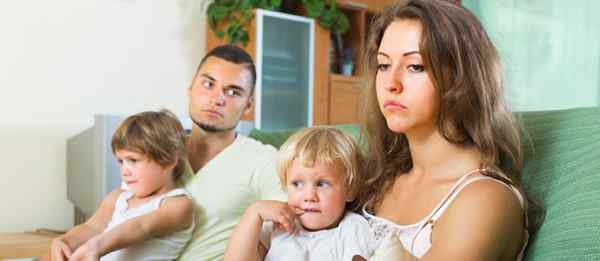 Quebrar depois de ter um bebê - sinais de problemas no casamento depois de um bebê