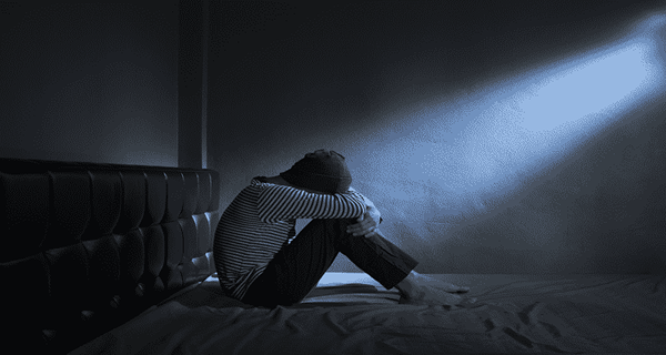 Radzenie sobie z depresją po oszukiwaniu kogoś - 7 wskazówek ekspertów
