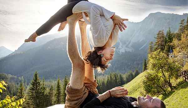 Från om till O bästa möjliga positioner för yogasex