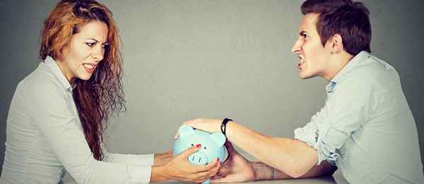 Hvordan håndtere økonomisk stress i ekteskapet uten å miste tankene dine
