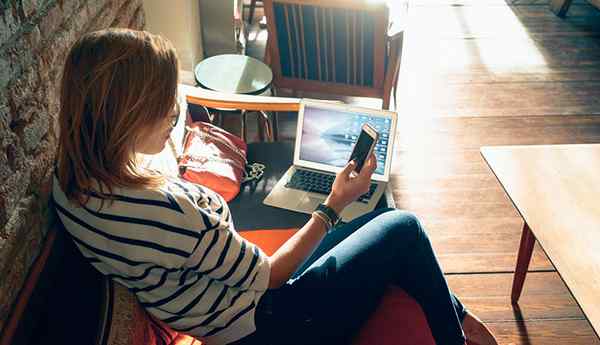 Comment gérer l'attente ennuyeuse quand il ne textait pas de texto pendant des jours