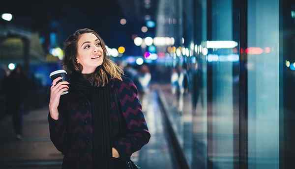 Hvordan man får flere venner som en introvert, der aldrig forlader hjemmet