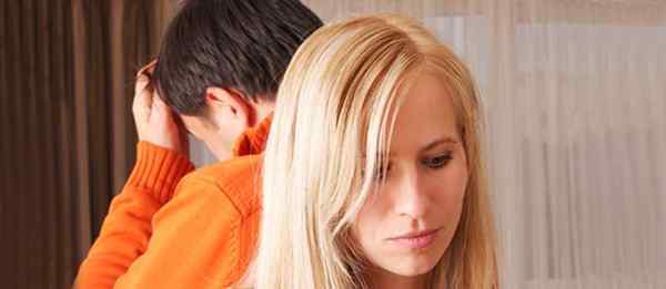 Superar la ansiedad emocional después del asunto de su esposo