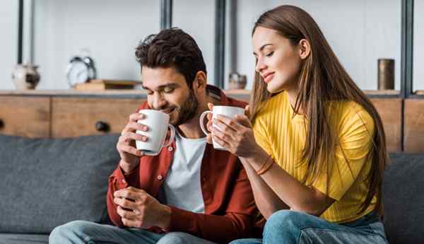 Mariage platonique ce que c'est et pourquoi il est normal de se marier et de vivre comme des amis