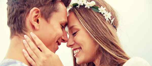 Vor- und Nachteile der Ehe, die berücksichtigt werden sollen, bevor Sie den Knoten binden