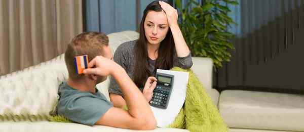 Dalintis finansais santuokos patarimuose, kurie padės jums pasisekti