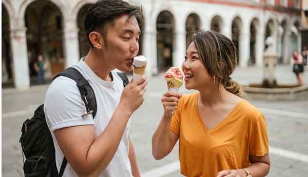 Moet je met je beste vriend uitgaan? 47 voor-, nadelen en tekenen om vonken te maken