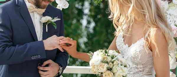 Nekaj ​​šaljivih in navdihujočih poročnih slovesnosti