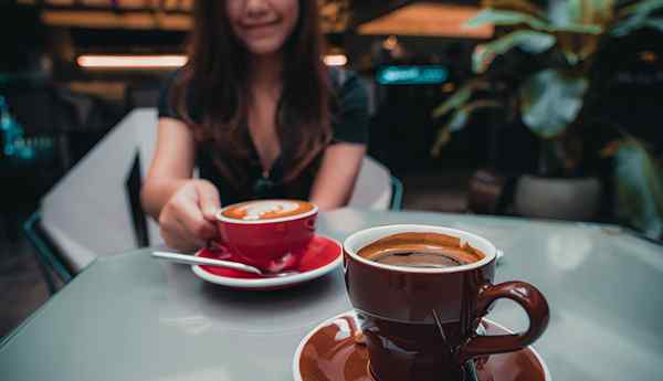 Arrêtez de perdre du temps 15 panneaux, elle n'est pas intéressée par une deuxième date