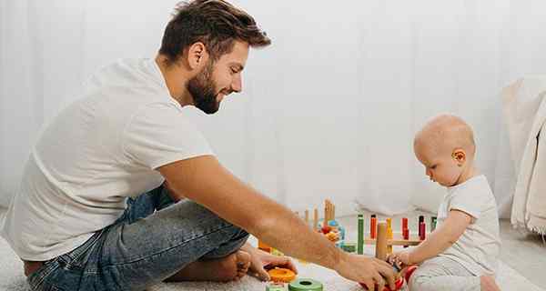 Lo stigma che circonda di essere un papà e un marito a casa