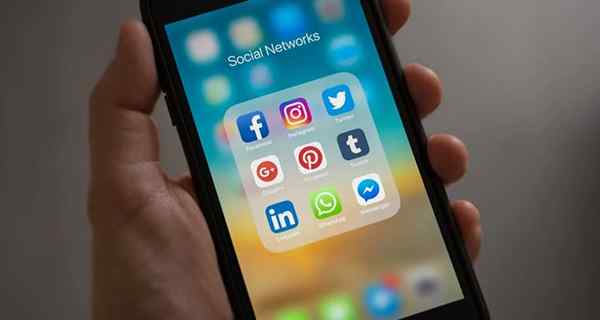 Nepřátelství na sociálních médiích 6 tipů, jak to zdvořile udělat
