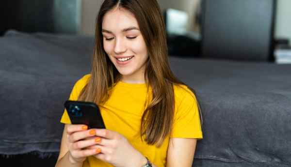 Apa yang harus anda tekskan seorang gadis yang baru anda jumpai 25 idea untuk memastikan dia menghantar SMS kepada anda