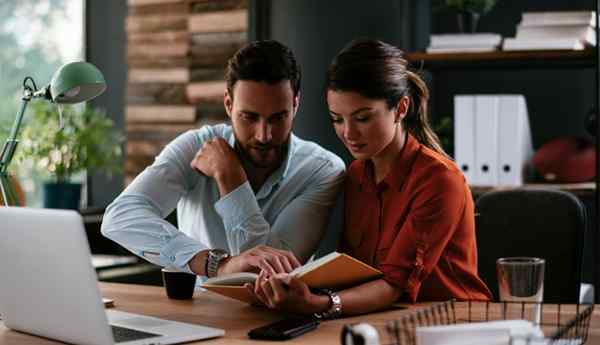 Lavoro marito e moglie 49 segni del coniuge del lavoro sei troppo vicino e le regole da seguire