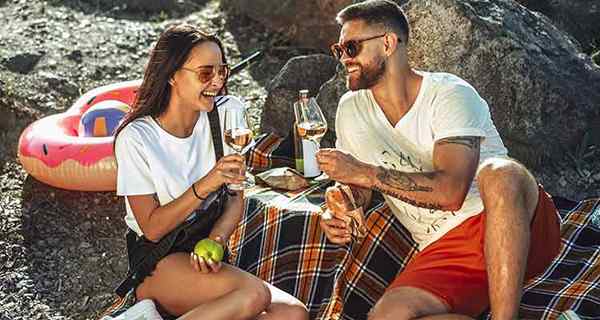 20 belles idées de date d'été pour les couples