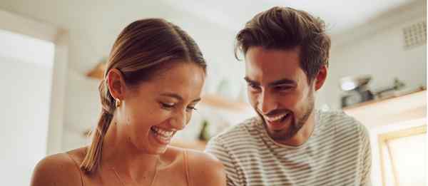 Come mantenere una conversazione con il tuo partner 10 consigli