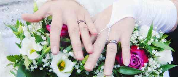 Topp 8 idéer för ett unikt och underbart lesbiskt bröllop